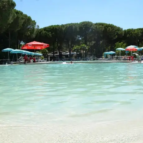 Solarium Infinity Pool Badiaccia